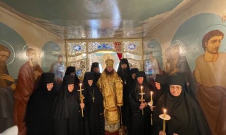 В Крестовом храме Черкасского епархиального управления совершен монашеский постриг