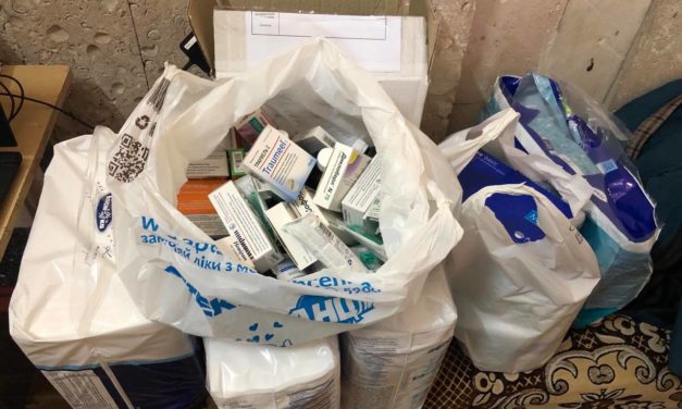 Черкасская епархия передала медикаменты тяжело больным беженцам, находящимся в санатории «Сосновый бор»