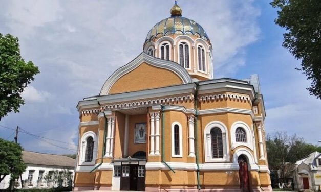 Постраждалий священник розповів про напад у храмі Сміли