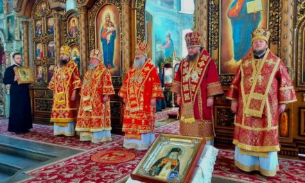 Митрополит Павел возглавил освящение придела Свято-Успенского собора в Золотоноше