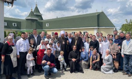 Митрополит Феодосій звершив богослужіння престольного свята храму на честь св.ап. Іоанна Богослова с.Головківка