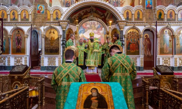 Напередодні дня пам’яті прп.Антонія Києво-Печерського, єпископ Корсунь-Шевченківський Антоній очолив вечірнє богослужіння