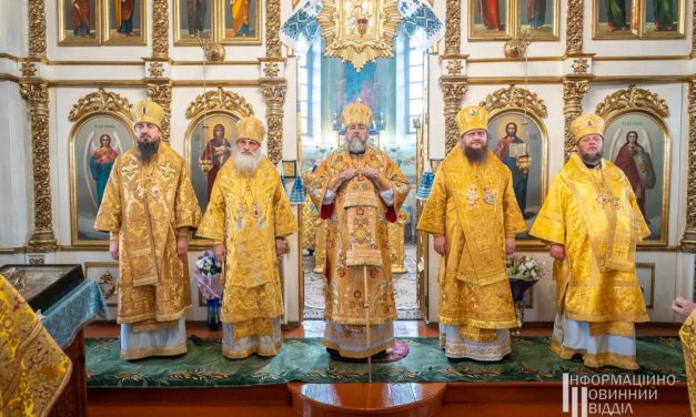 Празднование юбилея освящения Свято-Троицкого храма в с.Ирклиев Черкасской епархии (+ВИДЕО)