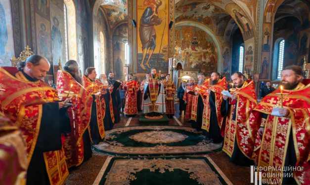 Митрополит Феодосій очолив традиційний соборний акафіст прпмч.Макарію