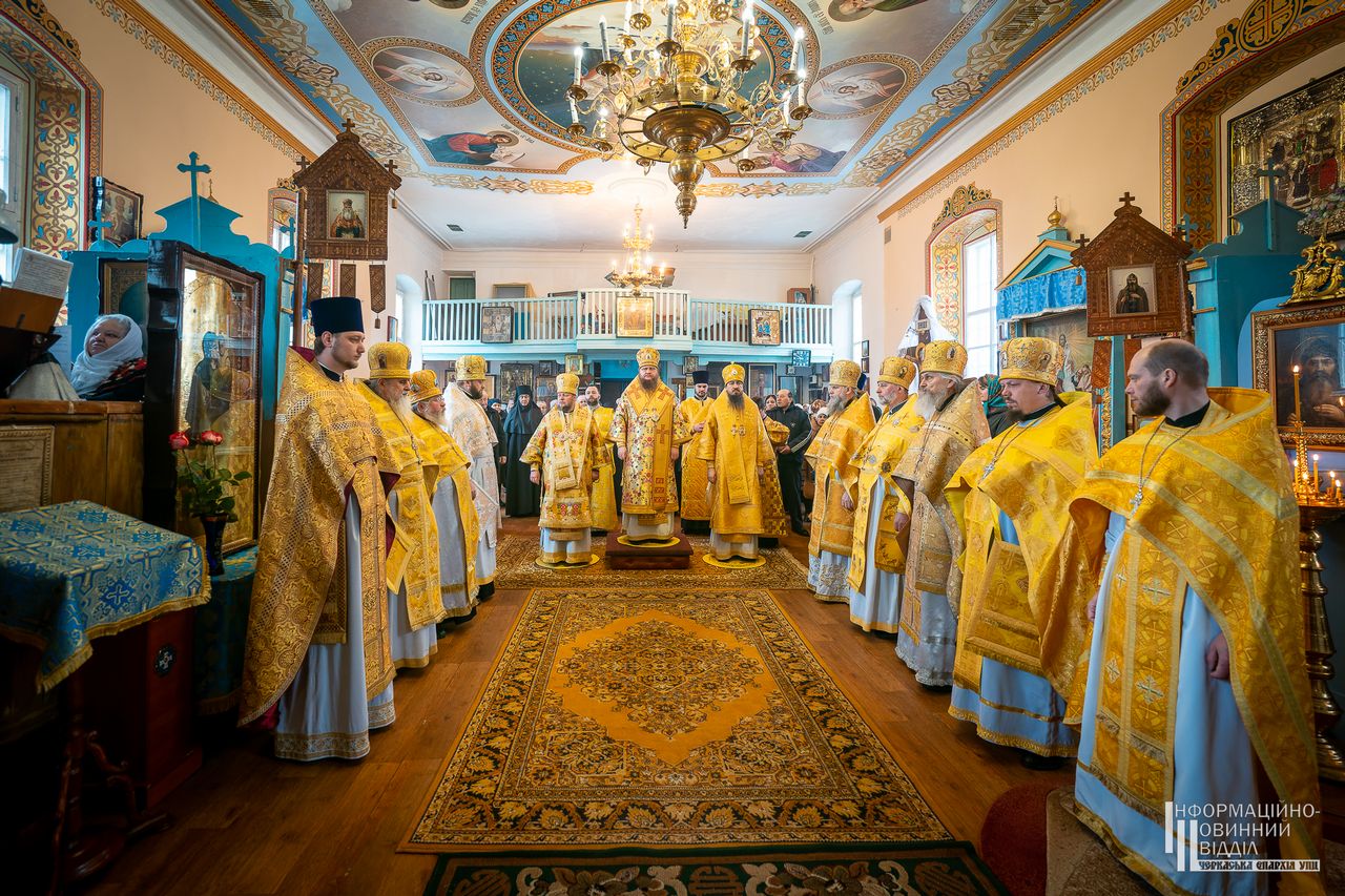 Монастырь Рождества Пресвятой Богородицы в г.Черкассы отметил 80-летие возрождения богослужений и 20-летие возобновления монашеской жизни (+ВИДЕО)