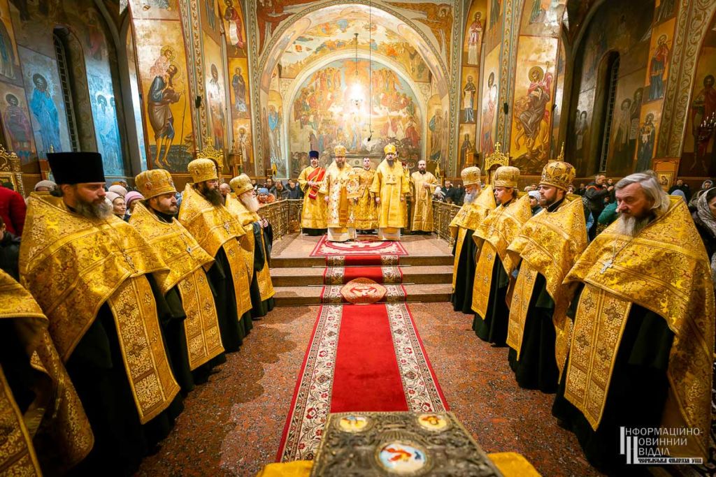 Всенощное бдение накануне Недели 26-й по Пятидесятнице в Архангело-Михайловском кафедральном соборе г.Черкассы