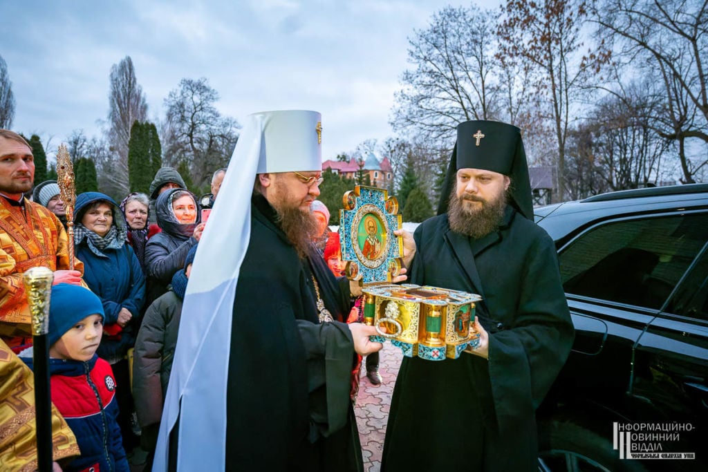 В ЧЕРКАССЫ ПРИБЫЛА ЧАСТЬ МОЩЕЙ СВТ. НИКОЛАЯ ЧУДОТВОРЦА