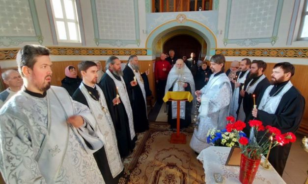 Духовенство г.Черкассы молитвенно почтило память ликвидаторов аварии на Чернобыльской АЭС