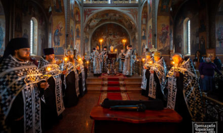 Митрополит Феодосий совершил чтение Великого покаянного канона в Архангело-Михайловском кафедральном соборе г.Черкассы