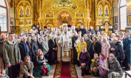 Митрополит Феодосій звершив Літургію в Лазареву суботу у Свято-Введенському Обиденному храмі м. Києва (+ВІДЕО)