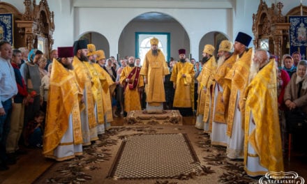 Єпископ Антоній звершив святкову Літургію у Свято-Миколаївському Лебединському монастирі (+ВІДЕО)