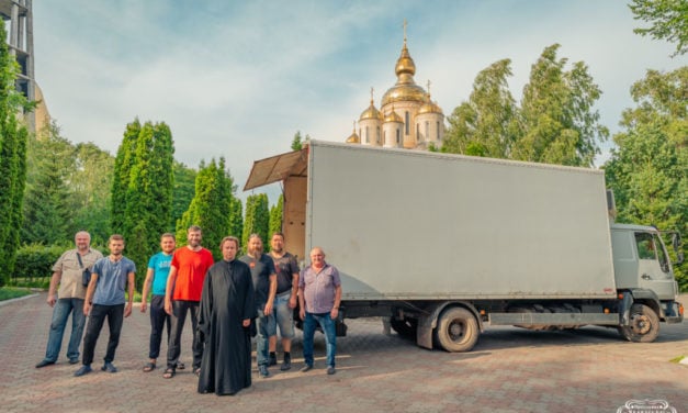 Черкаська єпархія передала гуманітарну допомогу постраждалим жителям Херсонщини