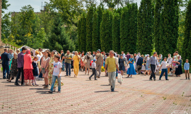 В Черкассах состоялся праздник Семьи, любви и верности