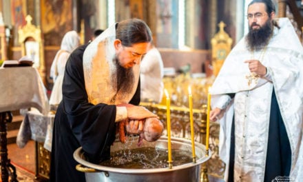 Епископ Антоний совершил Таинство Крещения новорожденного сына иподиакона