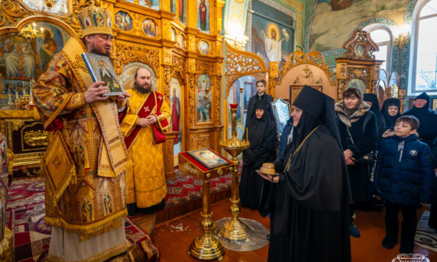 Епископ Антоний совершил Литургию в День тезоименитства игумении Спасо-Преображенского Стеблёвского монастыря (+ВИДЕО)