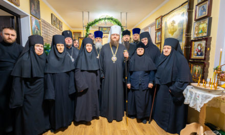Митрополит Феодосий посетил гонимую общину монастыря Рождества Пресвятой Богородицы (+ВИДЕО)