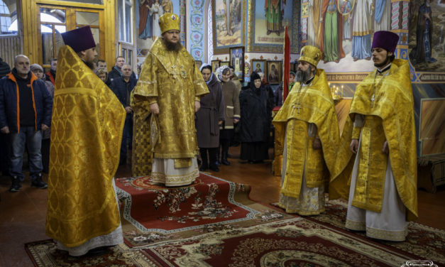 Митрополит Феодосий почтил память свт. Феодосия Черниговского в Мотронинском монастыре (+ВИДЕО)