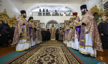 Митрополит Феодосий совершил Литургию в день памяти Севастийских мучеников в Красногорском монастыре (+ВИДЕО)