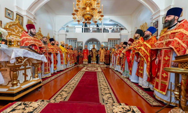Митрополит Феодосій очолив урочистості на честь Пресвятої Богородиці у Свято-Покровському Красногірському монастирі (+ВІДЕО)