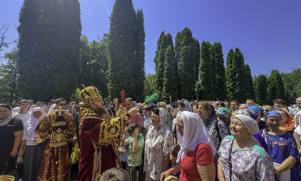 Митрополит Феодосій звершив Літургію в Неділю про самарянку в кафедральному соборі м.Черкаси (+ВІДЕО)