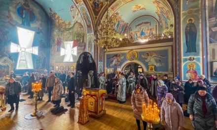 Митрополит Феодосій звершив читання Великого покаянного канону на Свято-Андріївському Архієрейському подвір’ї м. Черкаси